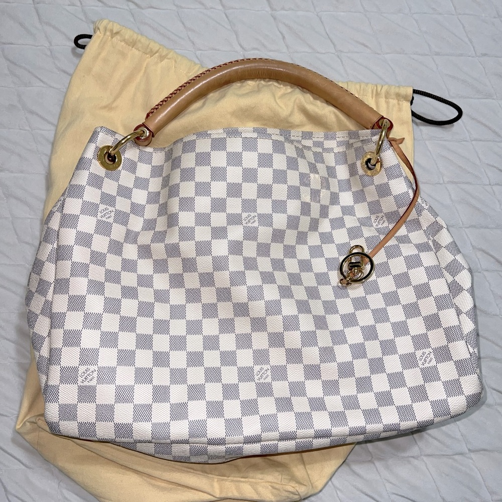Louis Vuitton Damier Azur Artsy Bag
